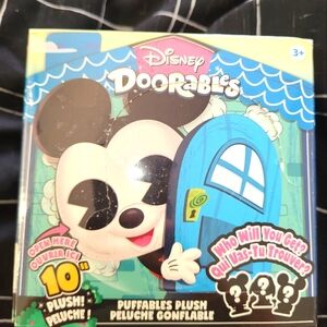 Disney Doorables Puffables 10" Micky and Friends Mystery Box